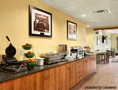 Microtel Inn & Suites By Wyndham Tuscumbia/Muscle Shoals Nhà hàng bức ảnh